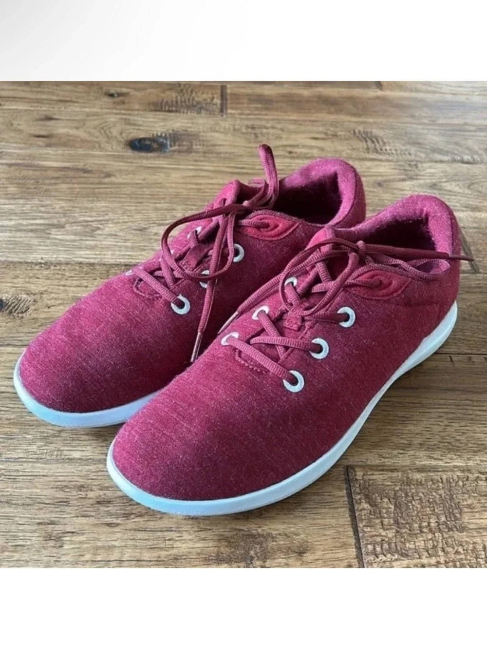Merinos Lace Ups Merino Wool Sneakers Tuscan Red Womens Size 12